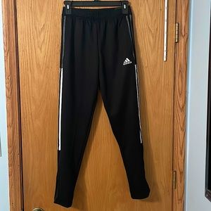 Adidas track pants Junior(11-12y) Medium